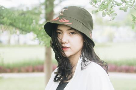 8 Stylish Ways to Wear a Bucket Hat