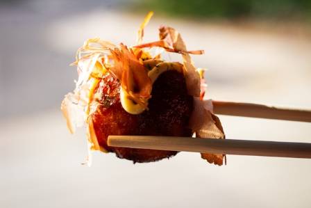 Master the Art of Crispy Takoyaki: A Guide to Japan’s Iconic Octopus Dumplings